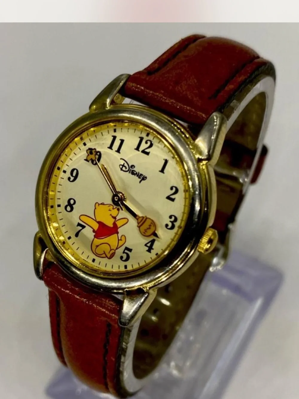 Ladies ^^^ Disney Winnie the Pooh Tan Leather Strap Watch ^^^ Rotating 🍯 Pot  *